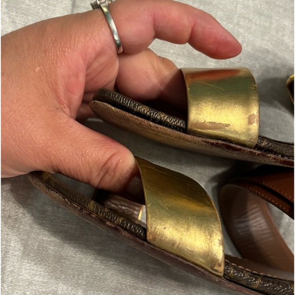 Louis Vuitton  Slide Sandals  size (37- 7) Sorry NO BOX - Picture 13 of 17